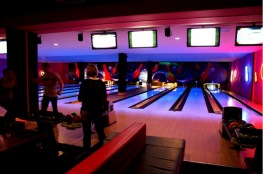 PINK BOWLING & CLUB 